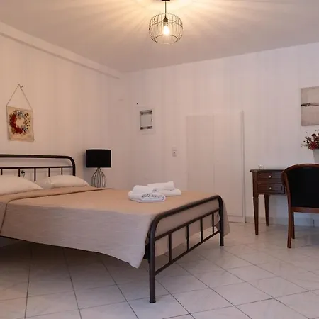 Mani Tsopakas Residences Avli Kafiona