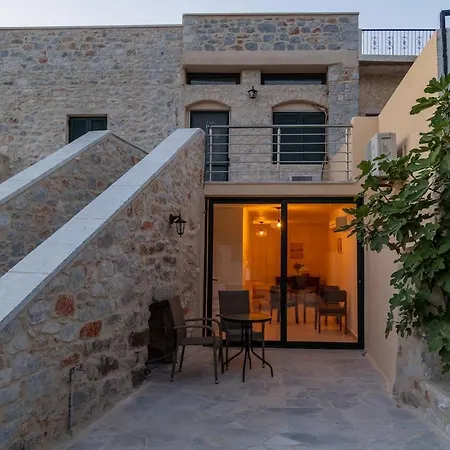 Mani Tsopakas Residences Avli